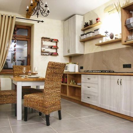 Гетьманські Палати , Старе Місто, 2 Спальні, Балкон-Тераса , 85 М Кв Kamianets-Podilskyi Εξωτερικό φωτογραφία