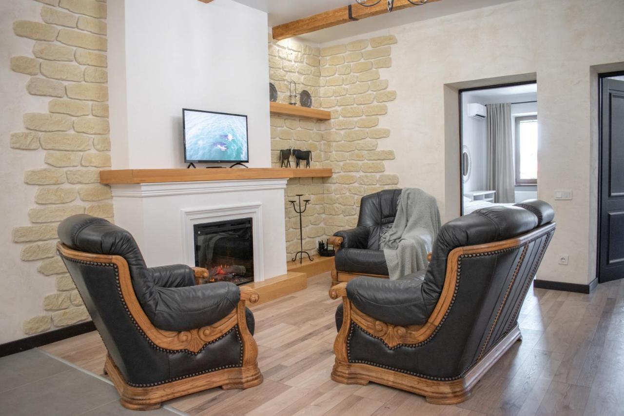Гетьманські Палати , Старе Місто, 2 Спальні, Балкон-Тераса , 85 М Кв Kamianets-Podilskyi Εξωτερικό φωτογραφία